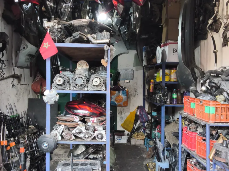 GARAGE DE MR OMAR MORO, 4 / 5