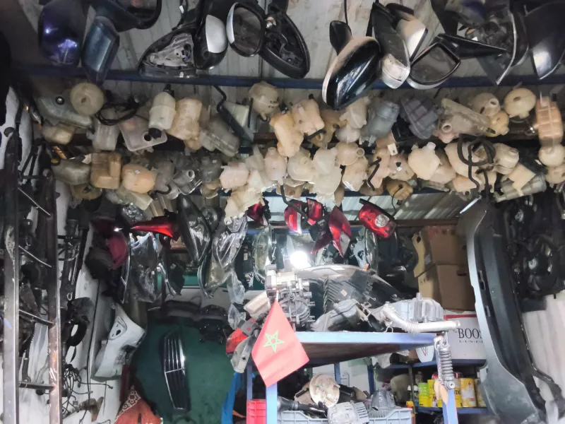 GARAGE DE MR OMAR MORO, 1 / 5