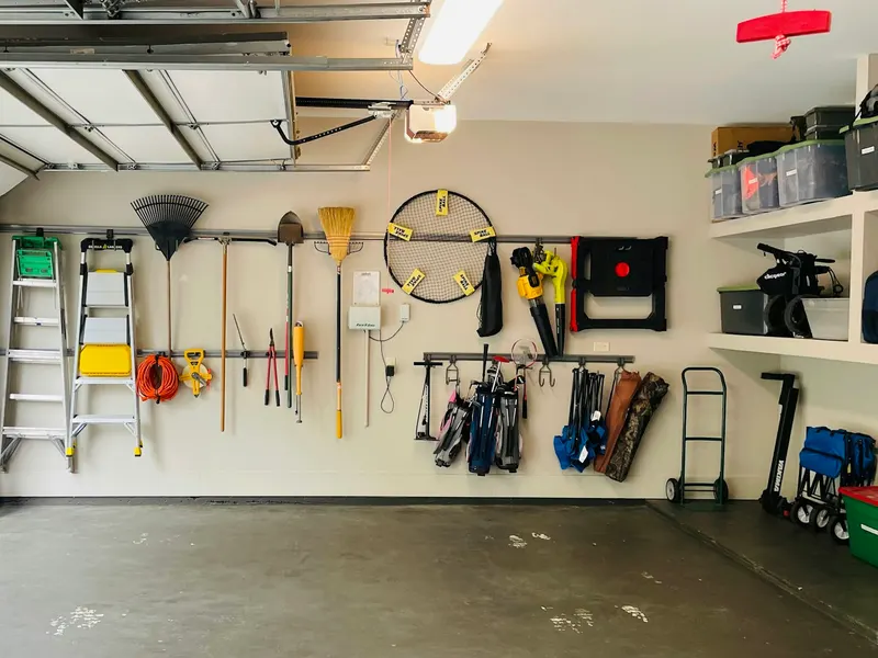 Garage Atlas (exemple), 3 / 3